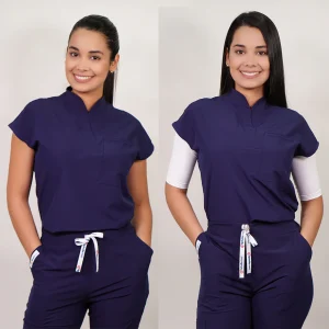 DELANTAL ANTIFLUIDO MODELO AMAPOLA AZUL MARINO