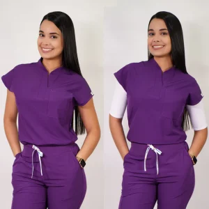 DELANTAL ANTIFLUIDO MODELO AMAPOLA MORADO