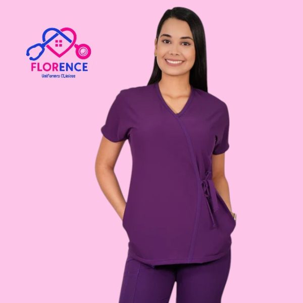 DELANTAL ANTIFLUIDO MODELO AZUCENA MORADO