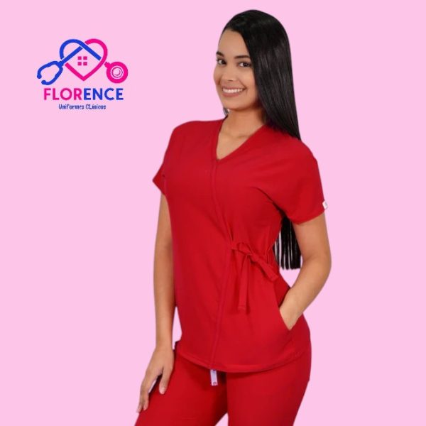 DELANTAL ANTIFLUIDO MODELO AZUCENA ROJO