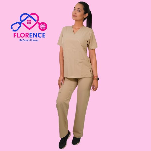 CONJUNTO ANTIFLUIDOS PIEL-PANTALON RECTO