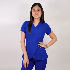 DELANTAL ANTIFLUIDO MODELO TULIPAN CON CIERRE AZUL REY-2