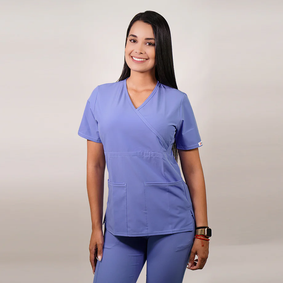 Delantal antifluidos mujer celeste 2310