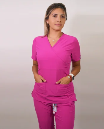 Delantal antifluidos mujer fuscia 2325