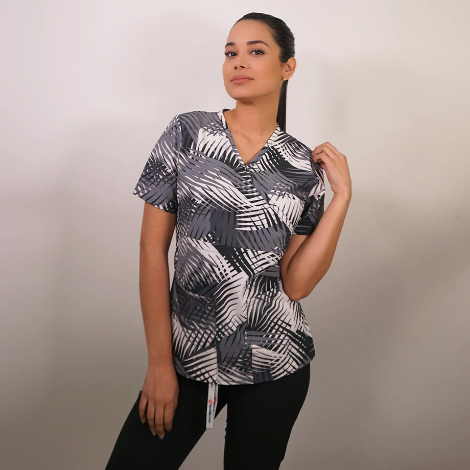 Delantal antifluido mujer estampado.2382 liquidacion