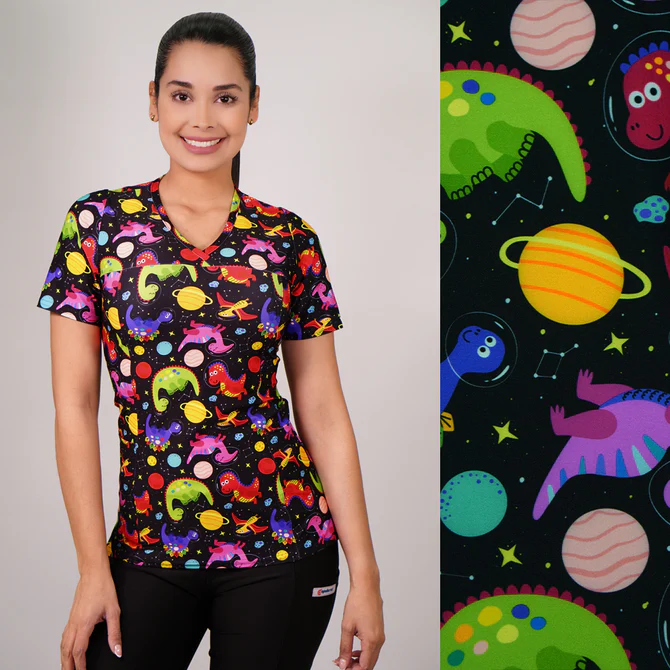 Delantal mujer tela elasticado negro diseño planetas y dinosaurios