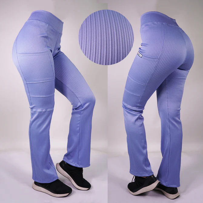 Pantalon rib color celeste