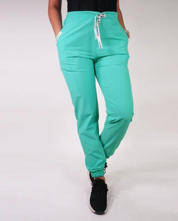 Jogger antifluidos verde pastel