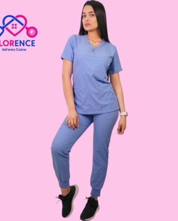 Conjunto antifluidos celeste con jogger