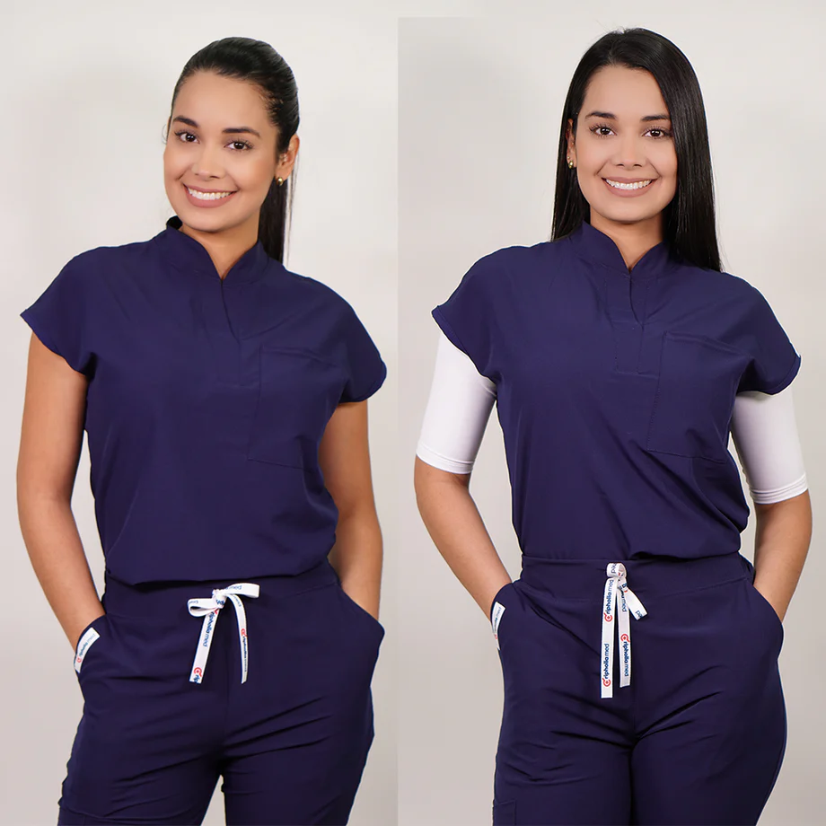 Delantal antifluido modelo amapola azul marino