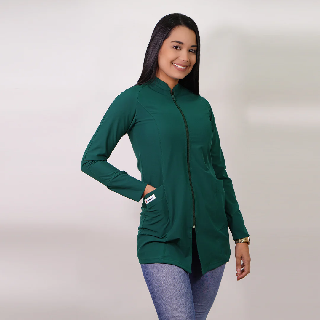 Bata clínica antifluidos verde