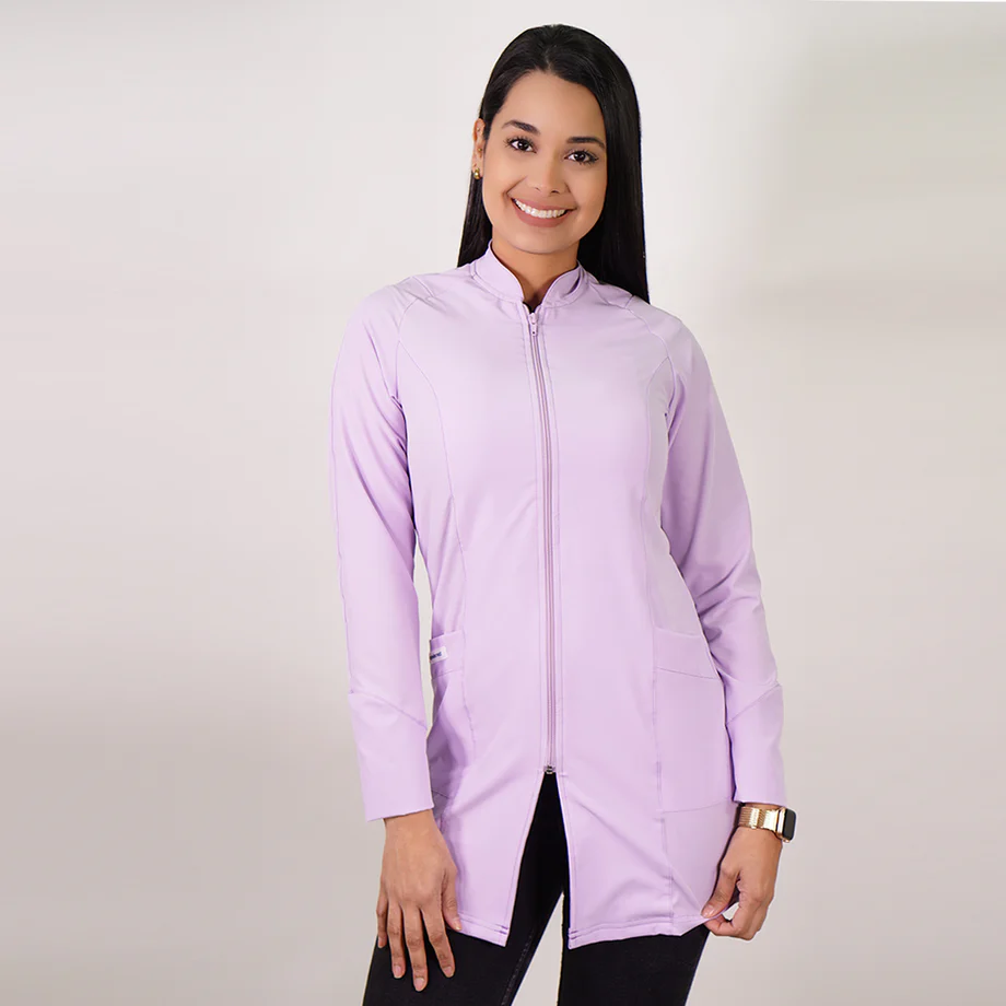 Bata clínica antifluidos lila pastel-18