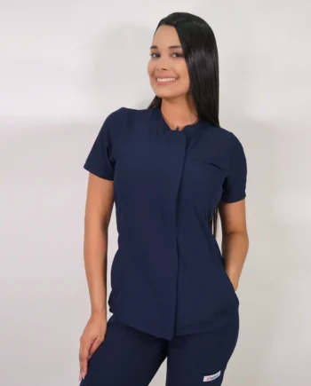 Delantal antifluido modelo jazmin azul marino-1